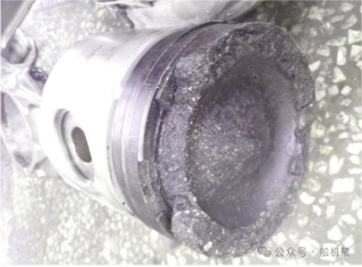 Cummins KTA38 Engine Piston